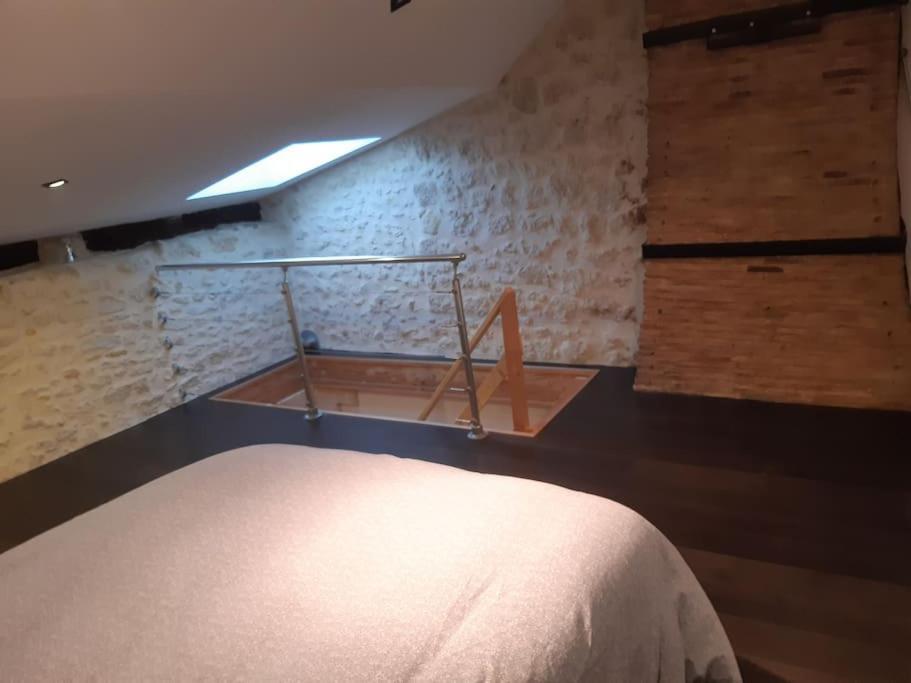 Le Petit Nid Villa Saint-Loubes Luaran gambar