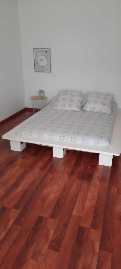 Le Petit Nid Villa Saint-Loubes Luaran gambar